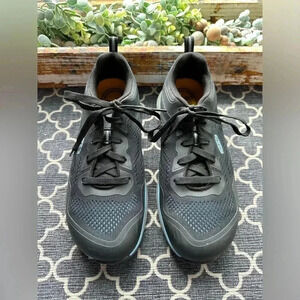 KEEN Women’s Steel Toe Shoes- size 10